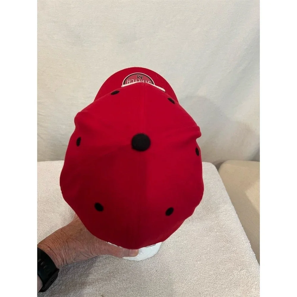 University of Utah Utes Zephyr Red Hat Unisex Adult Size M cap official licensed